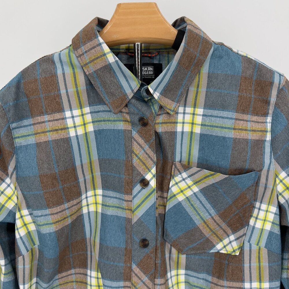 Alaskan Hardgear Women's Plaid Shirt M by Duluth Trading Co M Medium Blue Brown